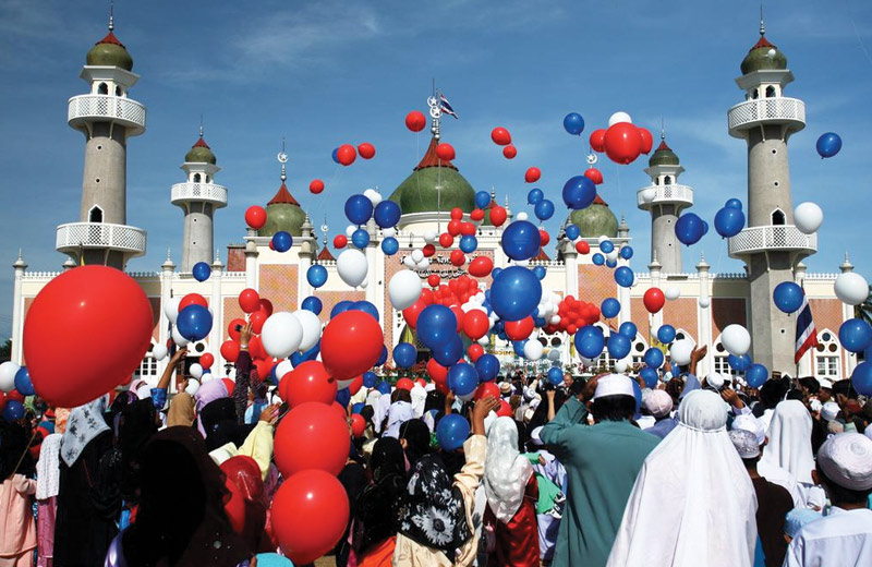 طوف وشوف عيد الفطر حول العالم